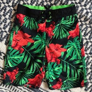 Hibiscus Board Shorts Boys Size 8 Medium w/ built in underwear